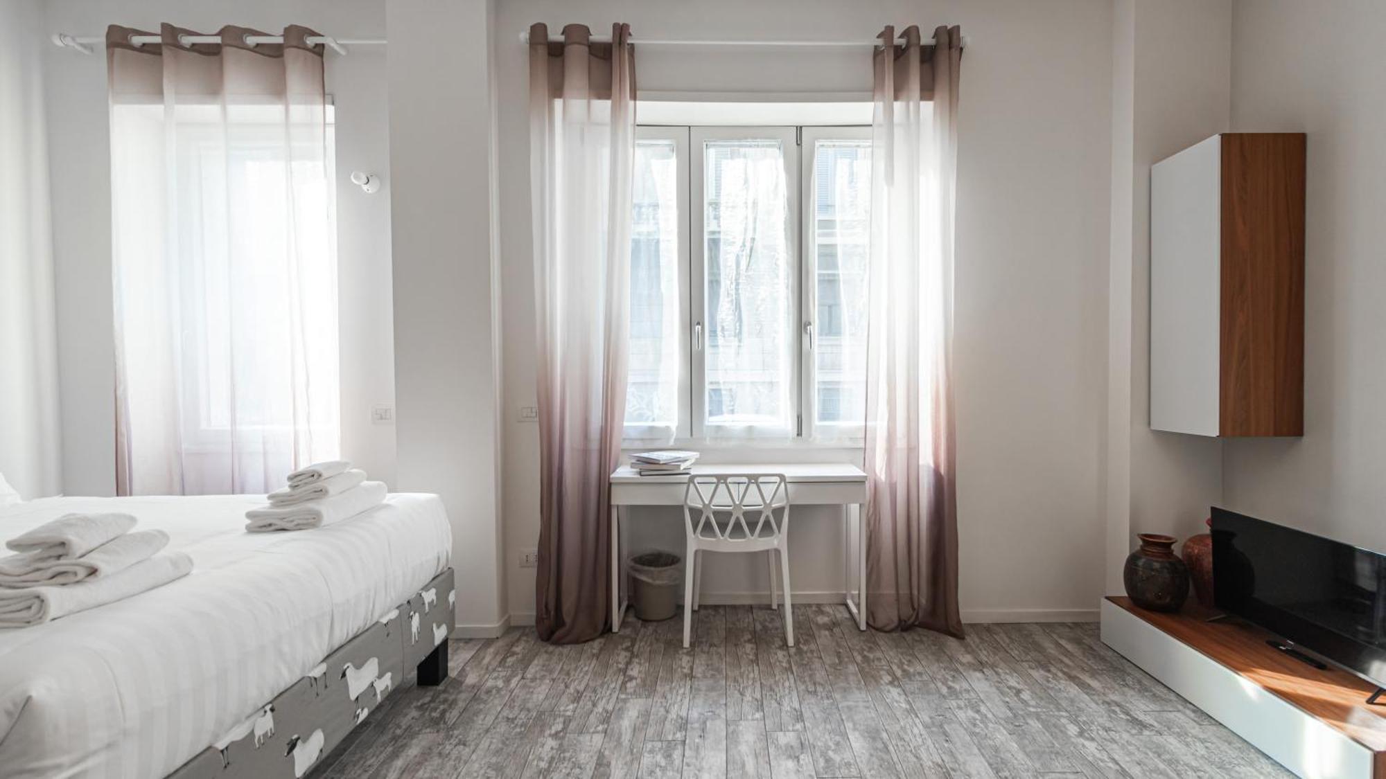 Italianway - Giovio 15 * Milan